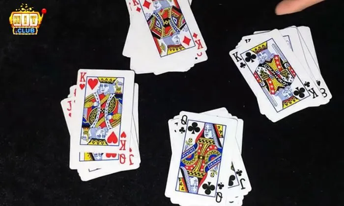 Chi tiết các vòng cược và cách chơi Poker Hitclub
